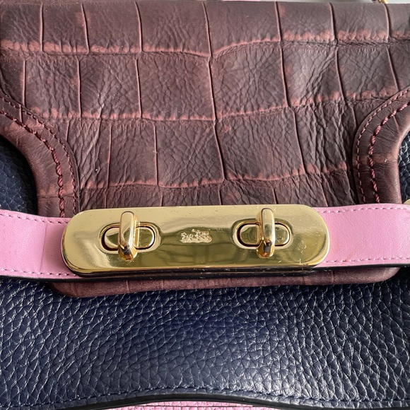 EUC Coach Swagger Colorblock Crossbody - Picture 4 of 7